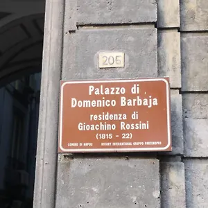 Barbaja In Street Toledo 205 Alojamento de Acomodação e Pequeno-almoço Nápoles