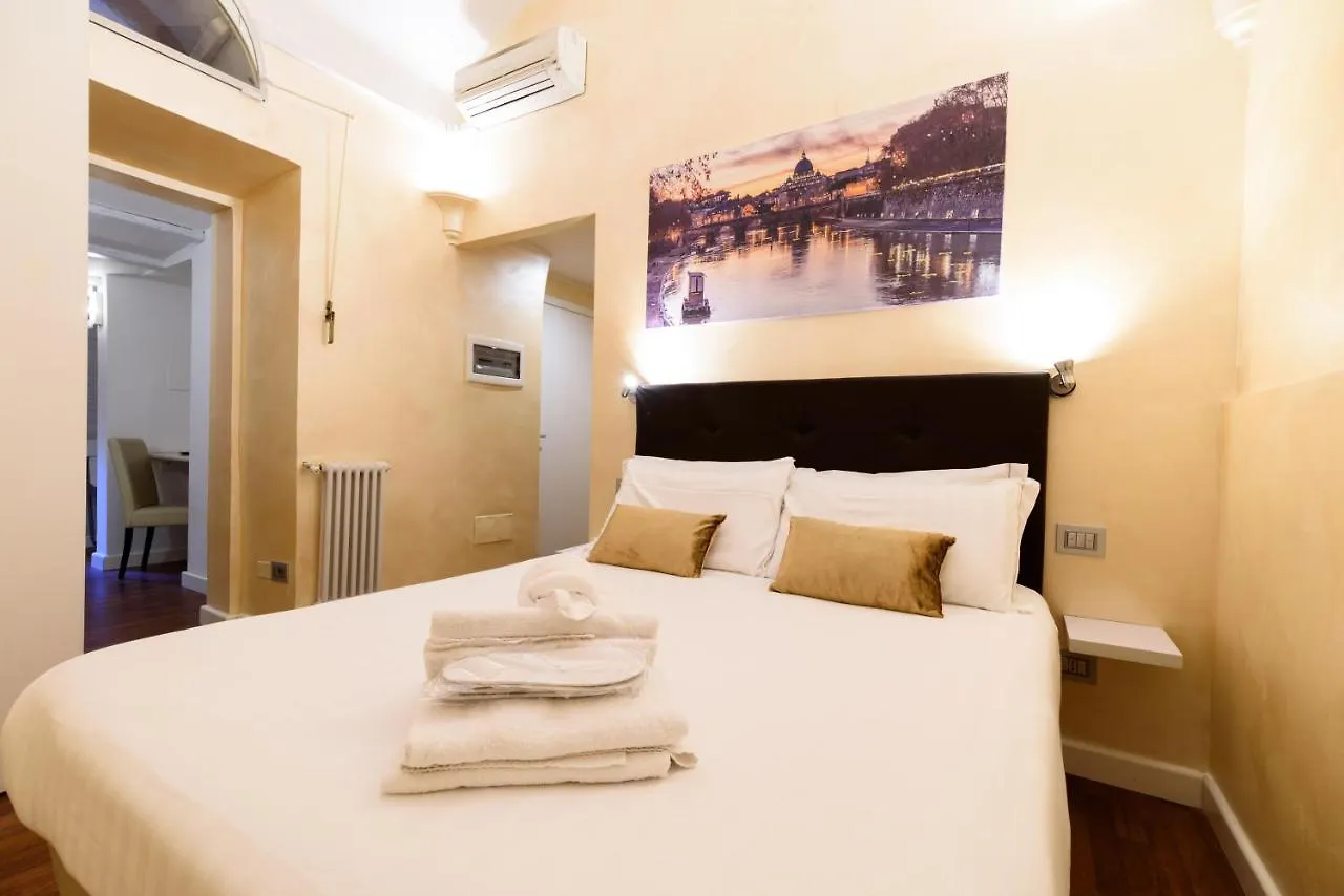 Trinity Luxury Rooms Rome Guest house