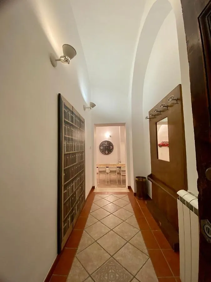 Trinity Luxury Rooms Rome 3*,