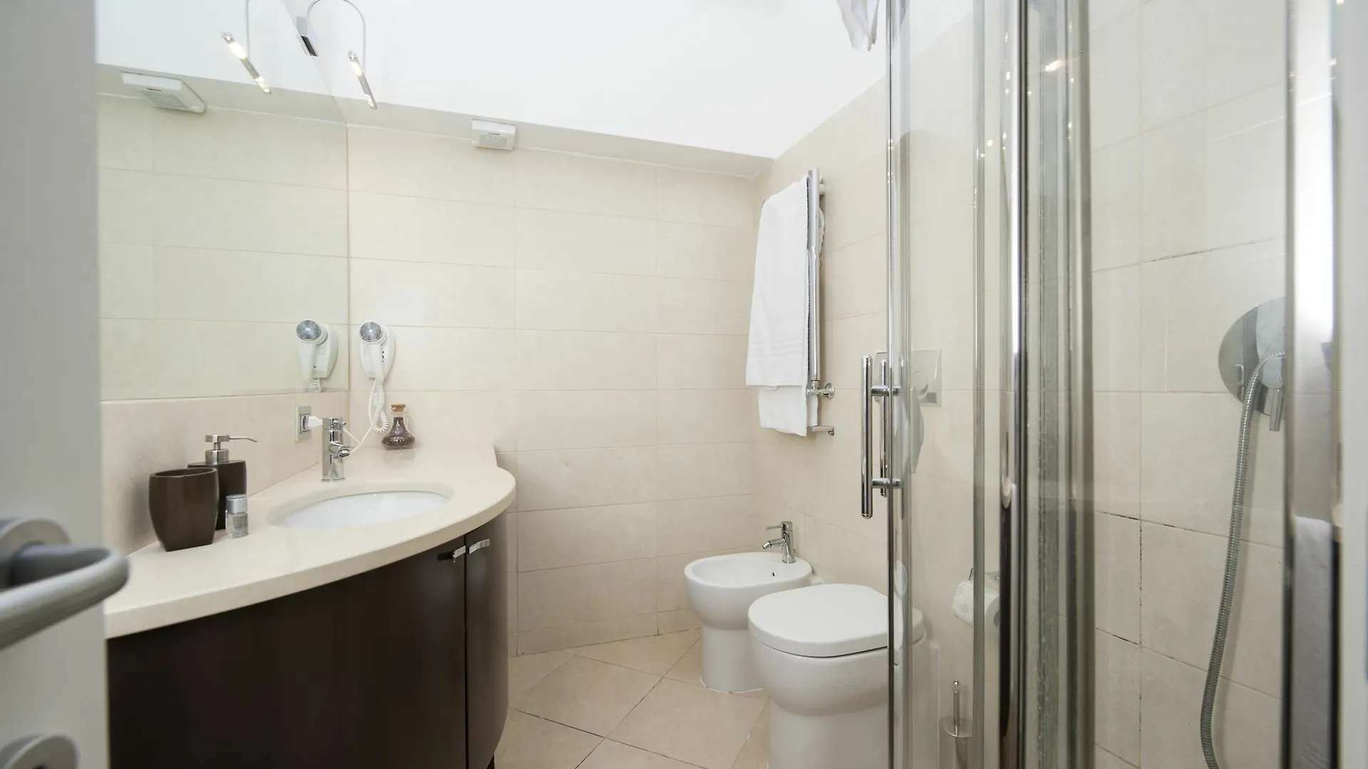 Trinity Luxury Rooms Rome Guest house