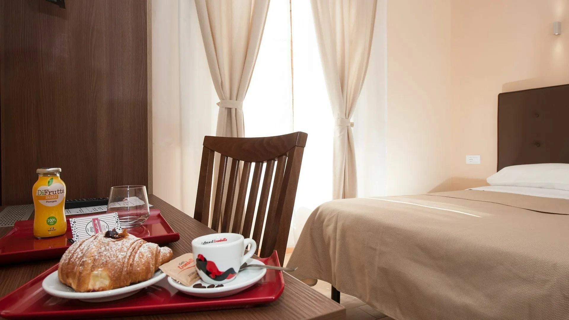 Trinity Luxury Rooms Rome 3*,  Italy